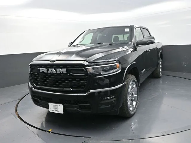 New 2026 Diamond Black Crystal Pearl-Coat Exterior Paint RAM Big Horn/Lone Star image 6
