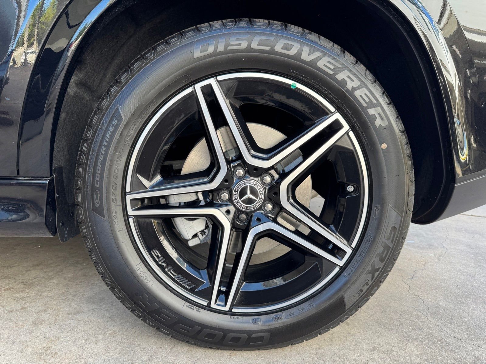 New 2026 Obsidian Black Metallic Mercedes-Benz GLE 350 image 23