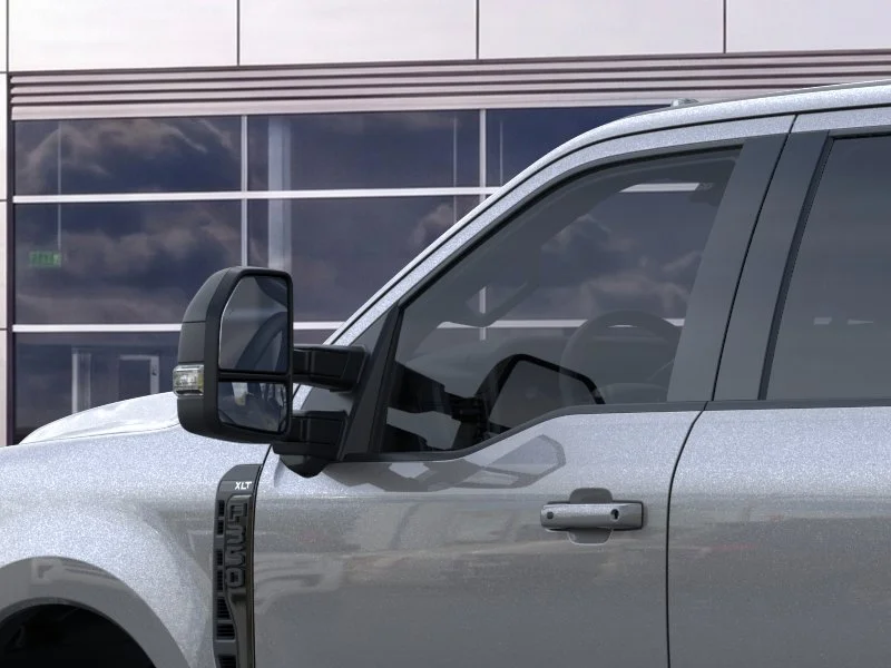 New 2026 Carbonized Gray Metallic Ford XLT image 43