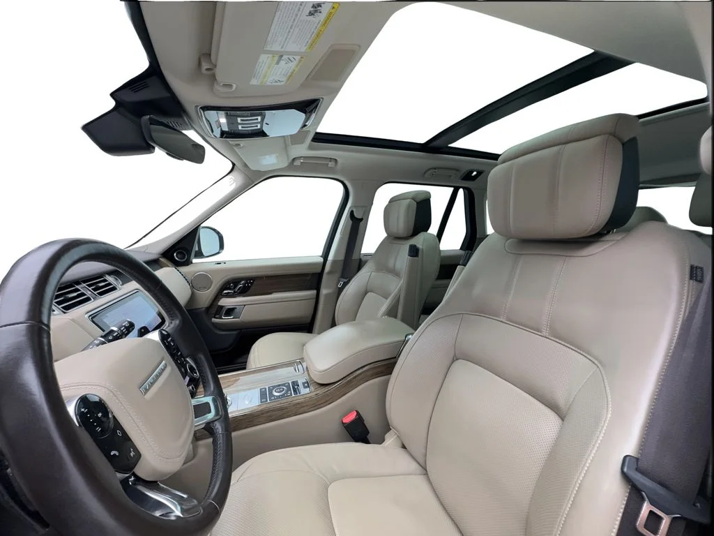 Used 2020 White Land Rover HSE image 19