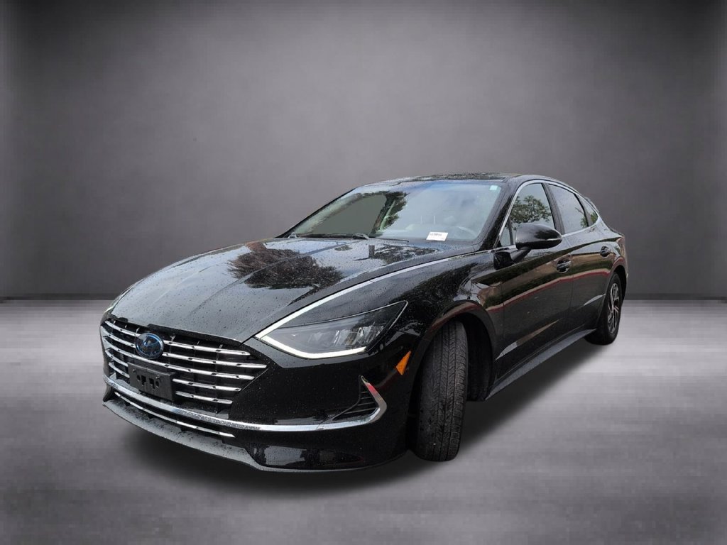 Used 2020 Black Hyundai Blue image 3