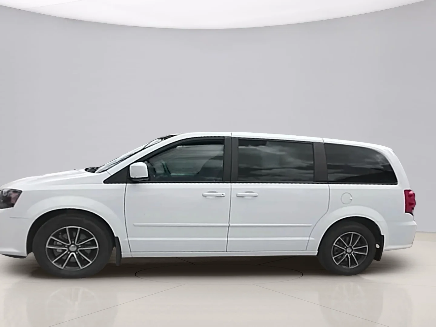 Used 2017 Dodge Grand Caravan GT with VIN 2C4RDGEG2HR619467 for sale in Lincoln, NE