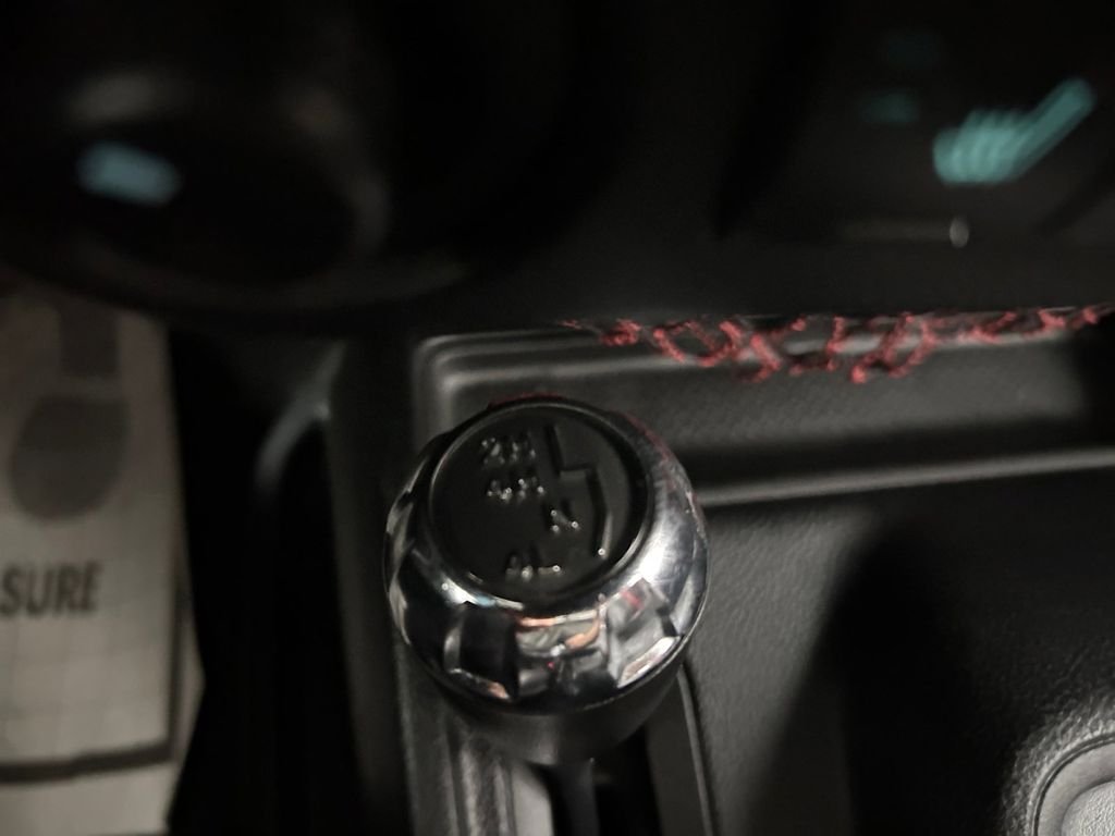 Used 2017 Silver Jeep Unlimited Rubicon Recon image 30