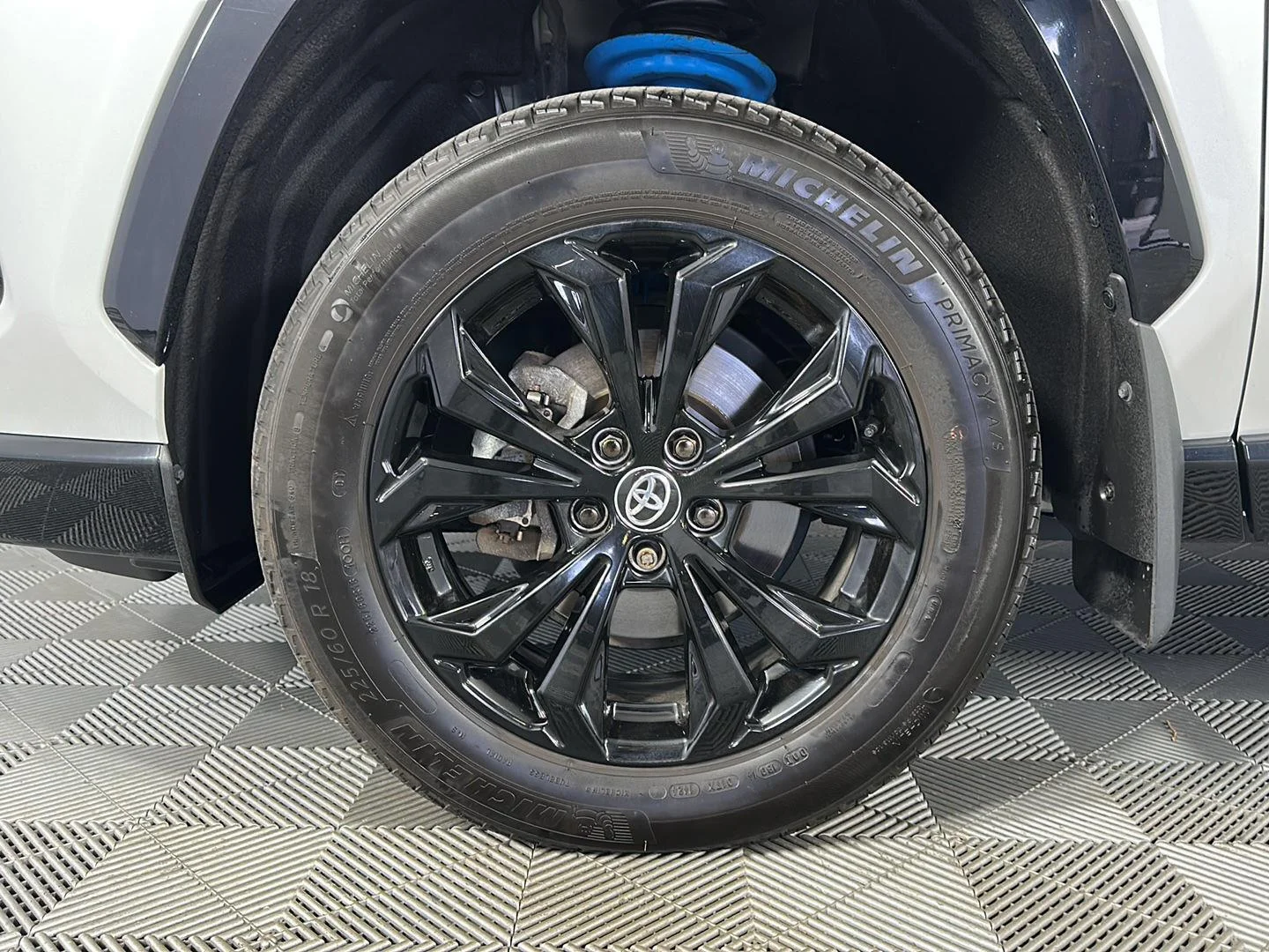Used 2024 Wind Chill Pearl Toyota Hybrid SE image 7