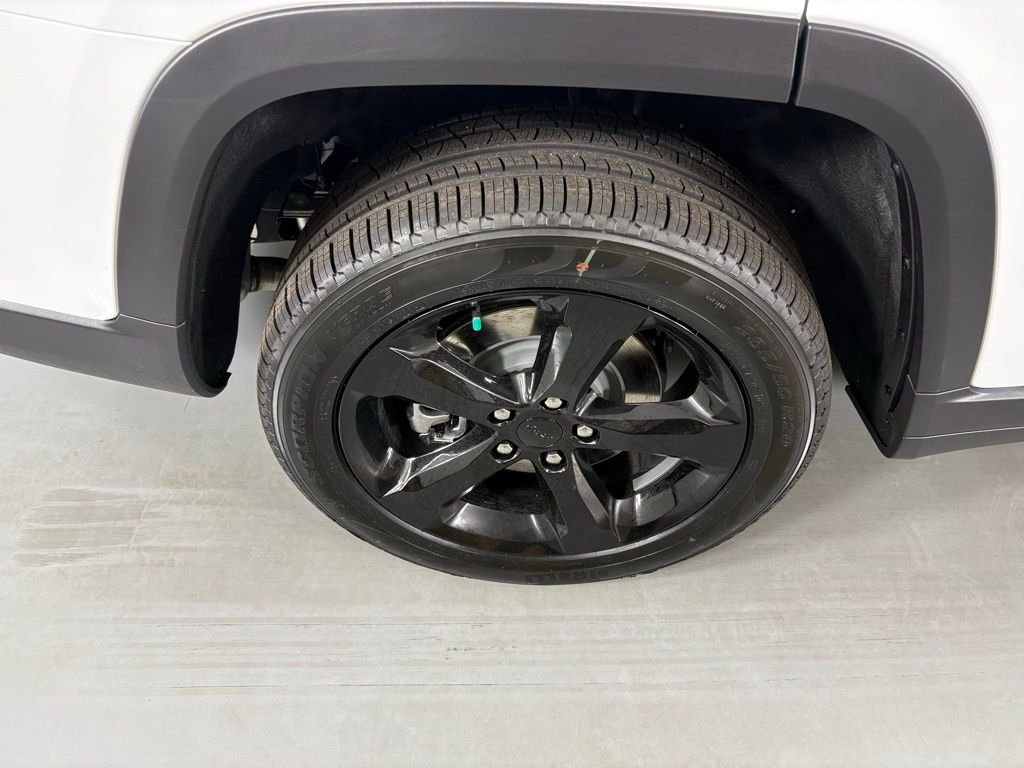 2025 Jeep Grand Cherokee L Limited - Photo 11
