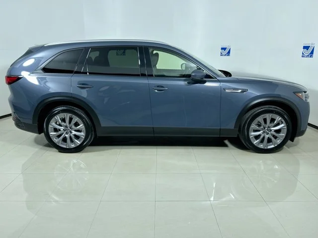 New 2026 POLYMETAL GRAY Mazda Preferred image 8
