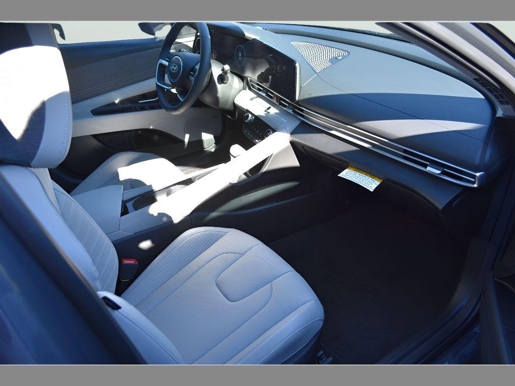 New 2026 Ecotronic Gray Hyundai Limited image 12