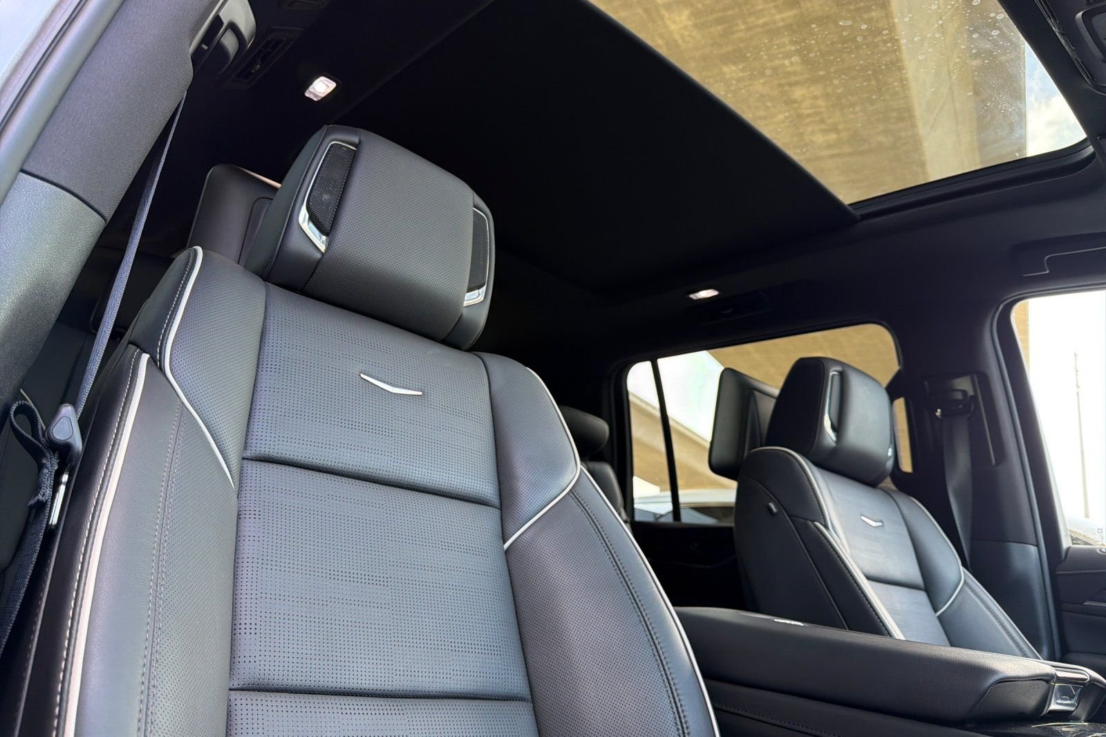 Used 2024 White Cadillac Sport image 3