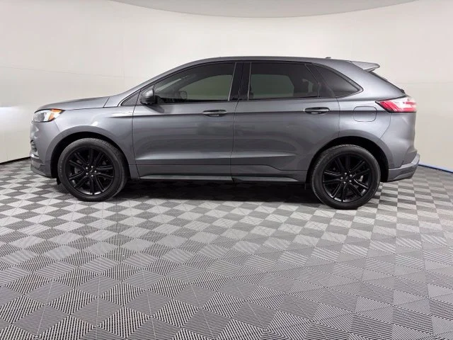 Used 2021 Gray Ford ST Line image 4
