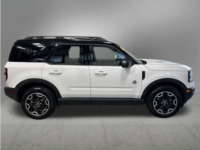 Used 2025 Oxford White Ford Outer Banks image 6