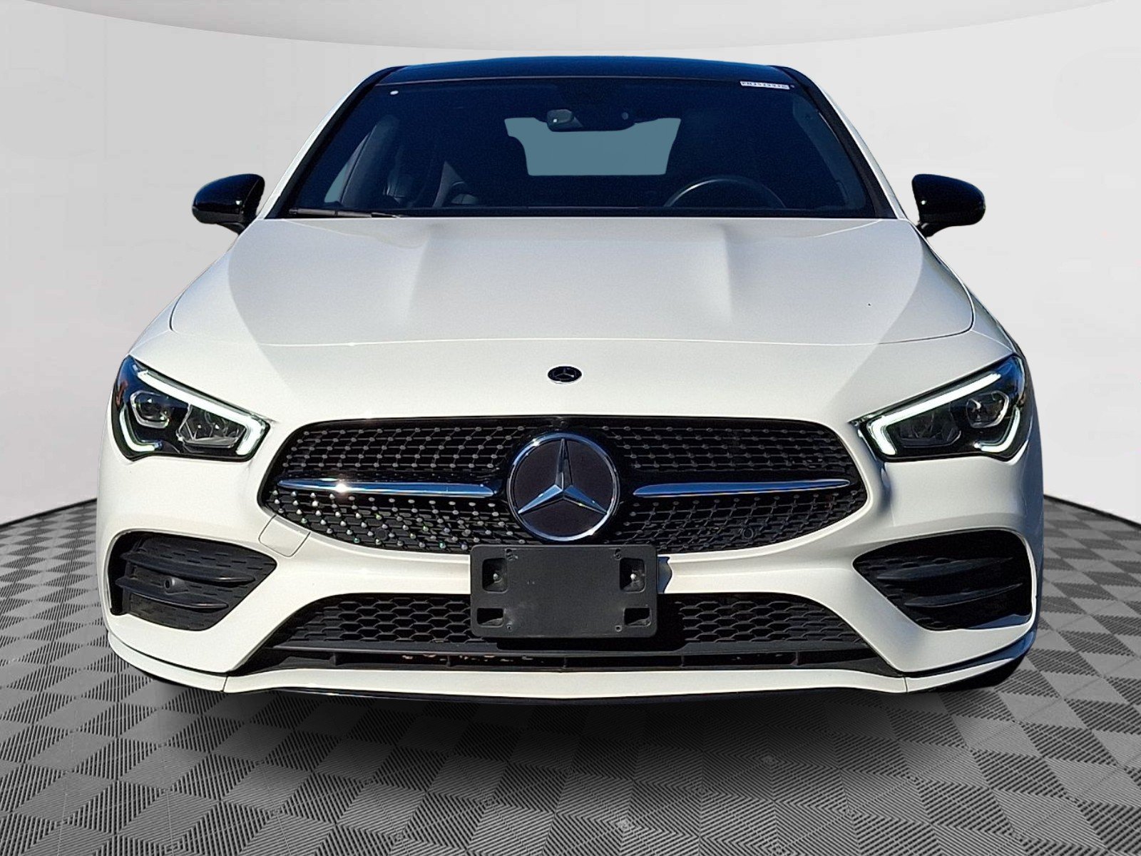 Certified Used 2023 Polar White - 149 Mercedes-Benz 4MATIC® image 2