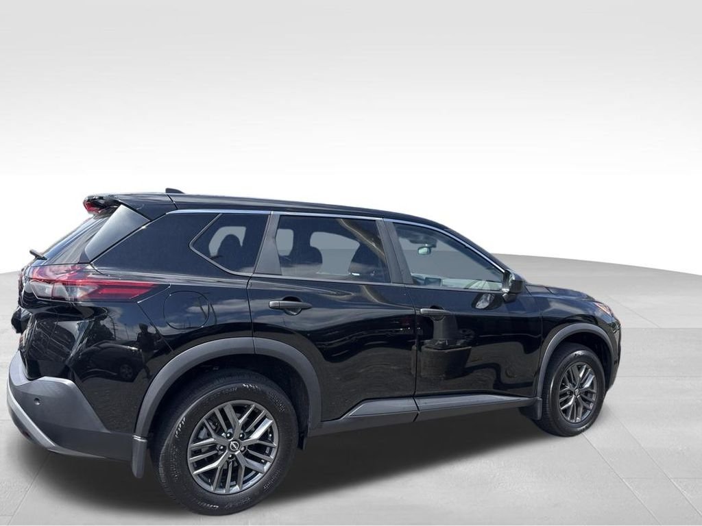 Used 2023 Black Nissan S image 8