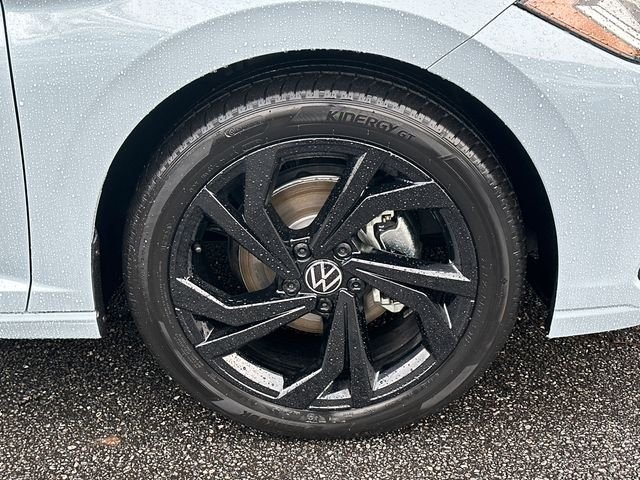New 2026 Monument Gray Volkswagen 1.5T SE image 12