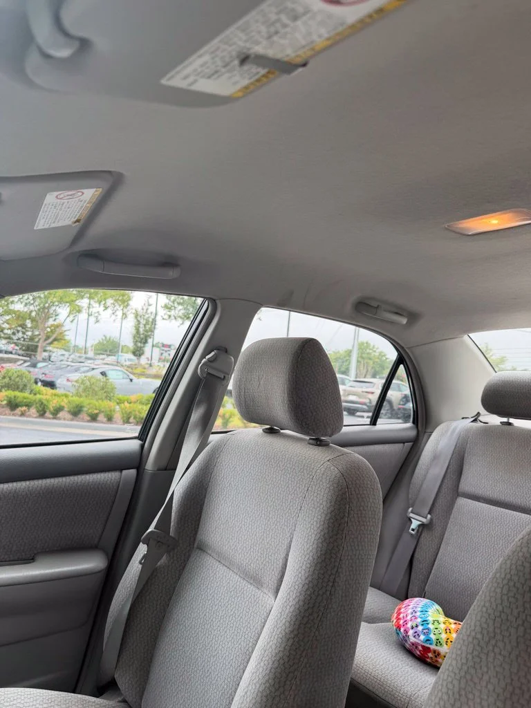 Used 2003 Black Toyota LE image 11