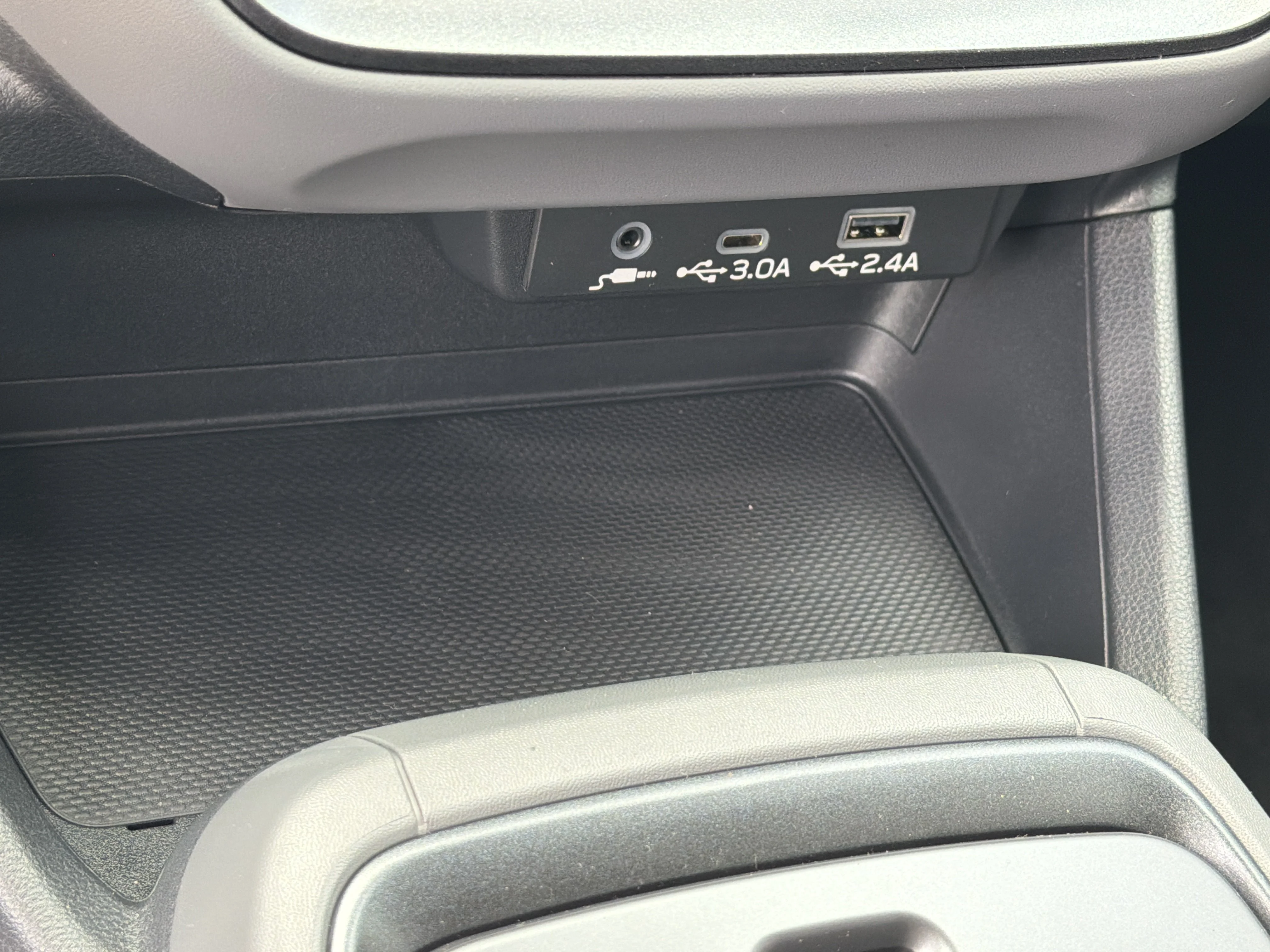 New 2026 LITHIUM RED PEARL Subaru Premium image 24