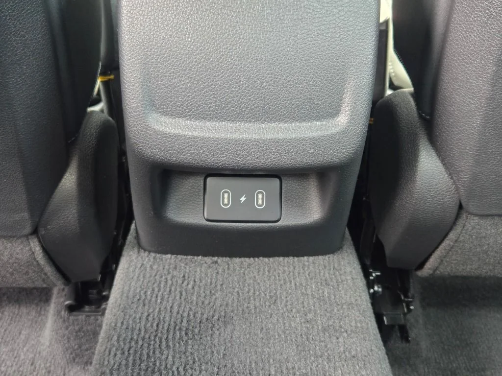 Used 2025 Blue Kia GT-Line image 17