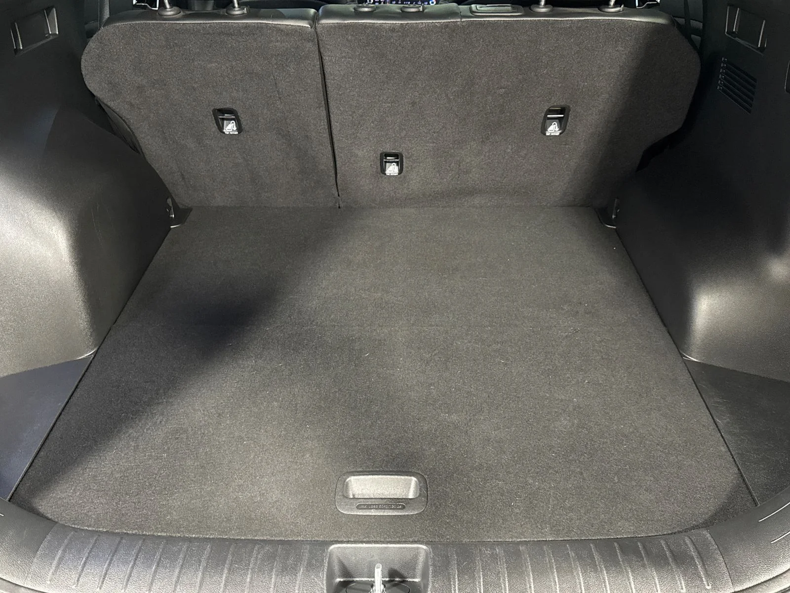 Used 2023 Ebony Black Kia X-Line image 27