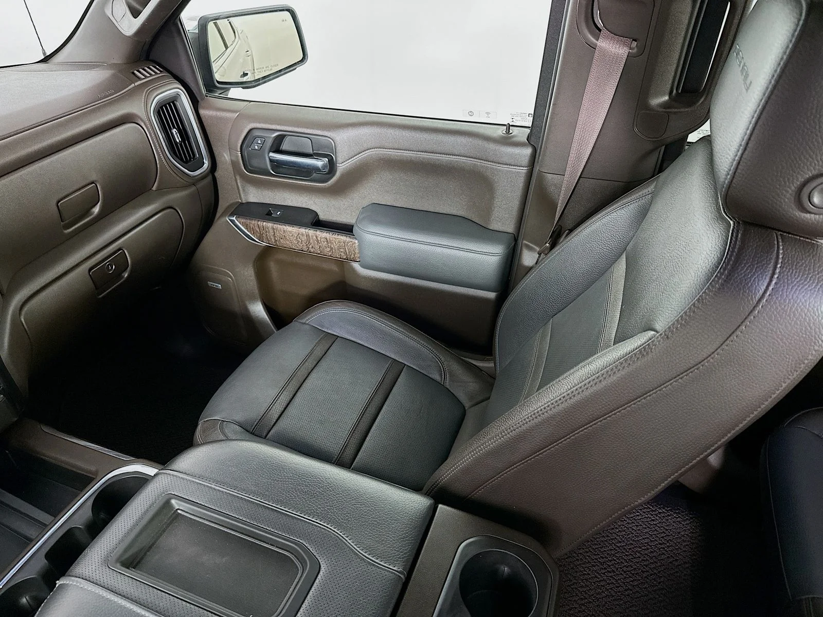 Used 2020 Steel Metallic GMC Denali image 25