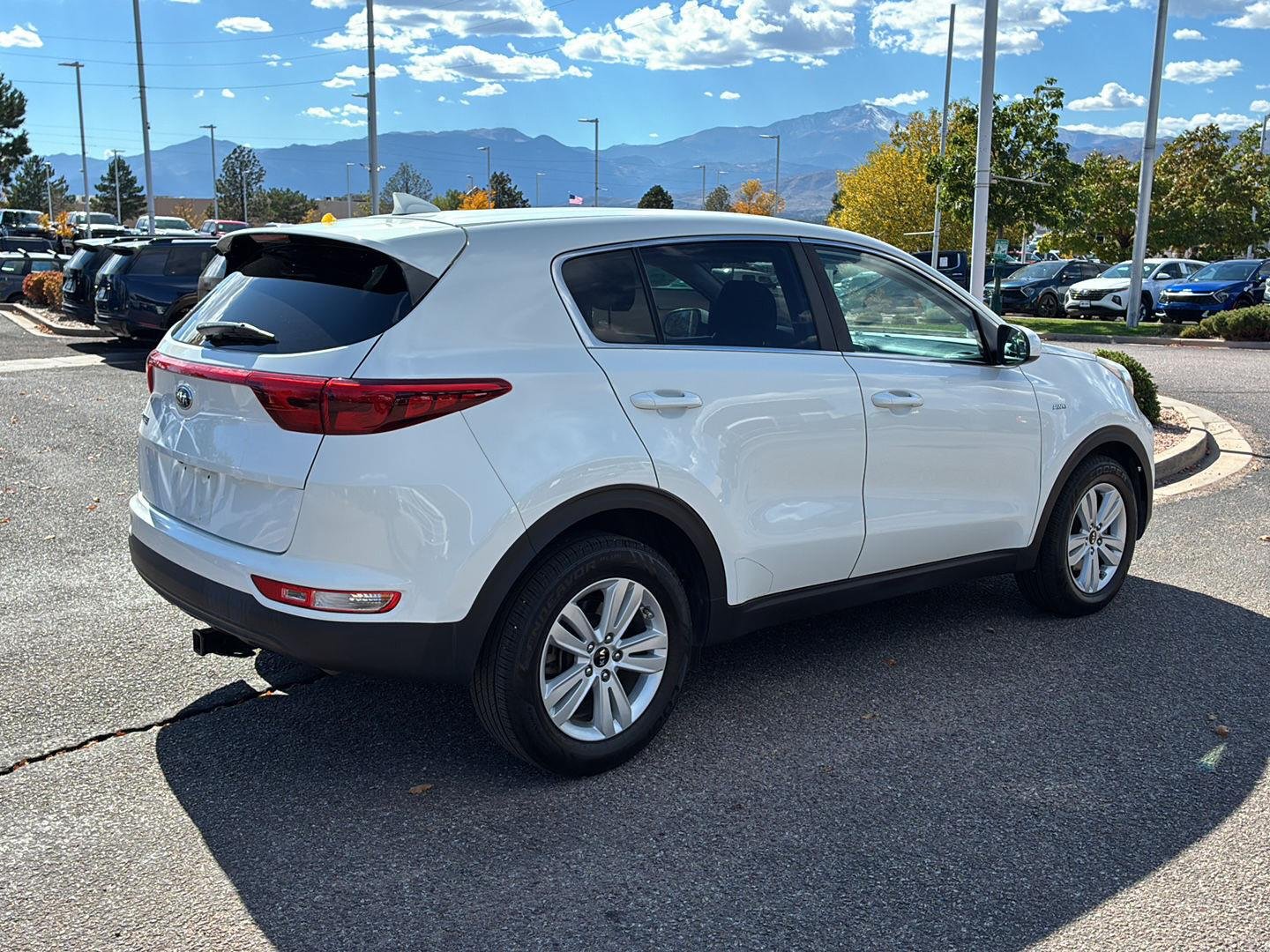 Used 2019 Clear White Kia LX image 5