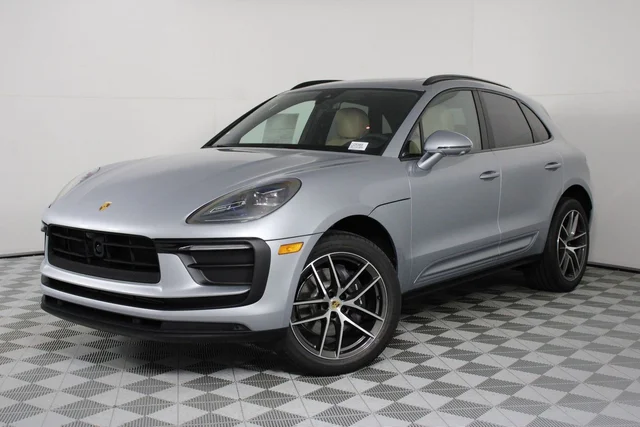 2026 Porsche Macan 