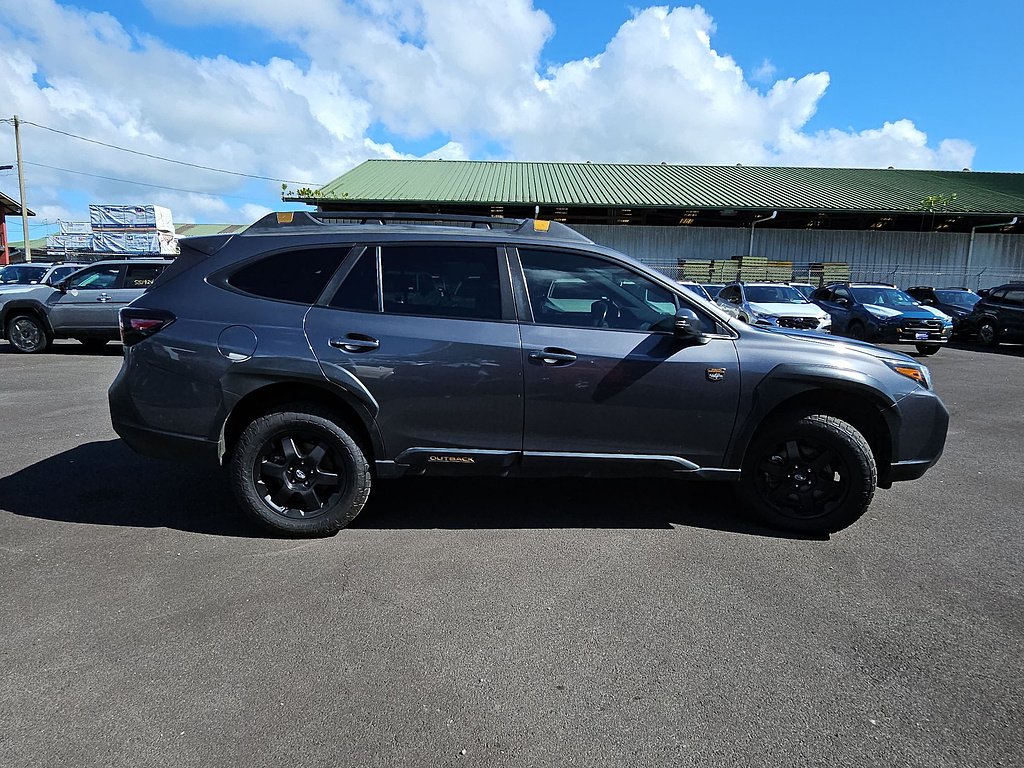 Used 2023 Magnetite Gray Metallic Subaru Wilderness image 12