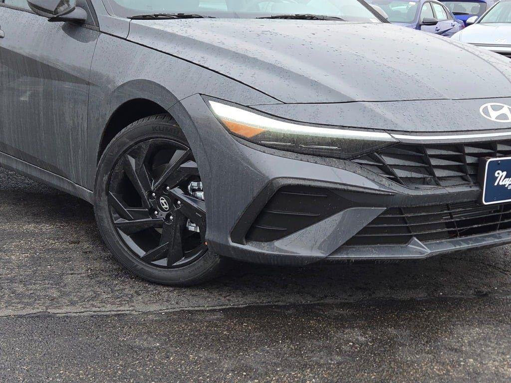 New 2026 Gray Hyundai SEL Sport image 3