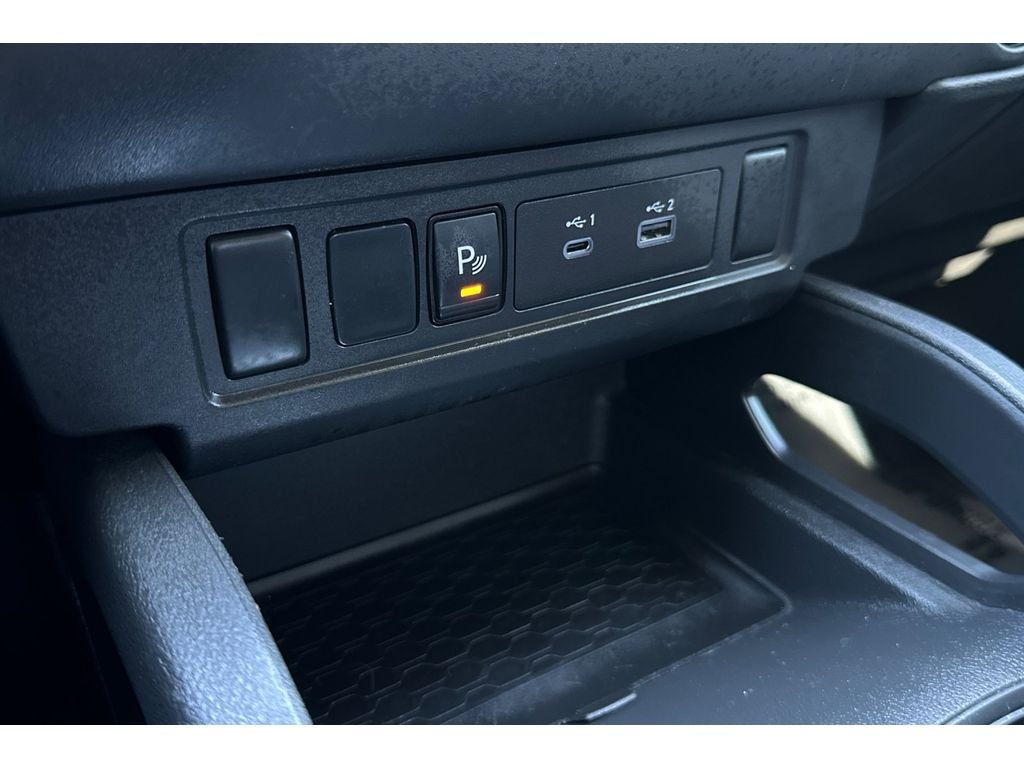 Used 2024 Glacier White Nissan S image 30