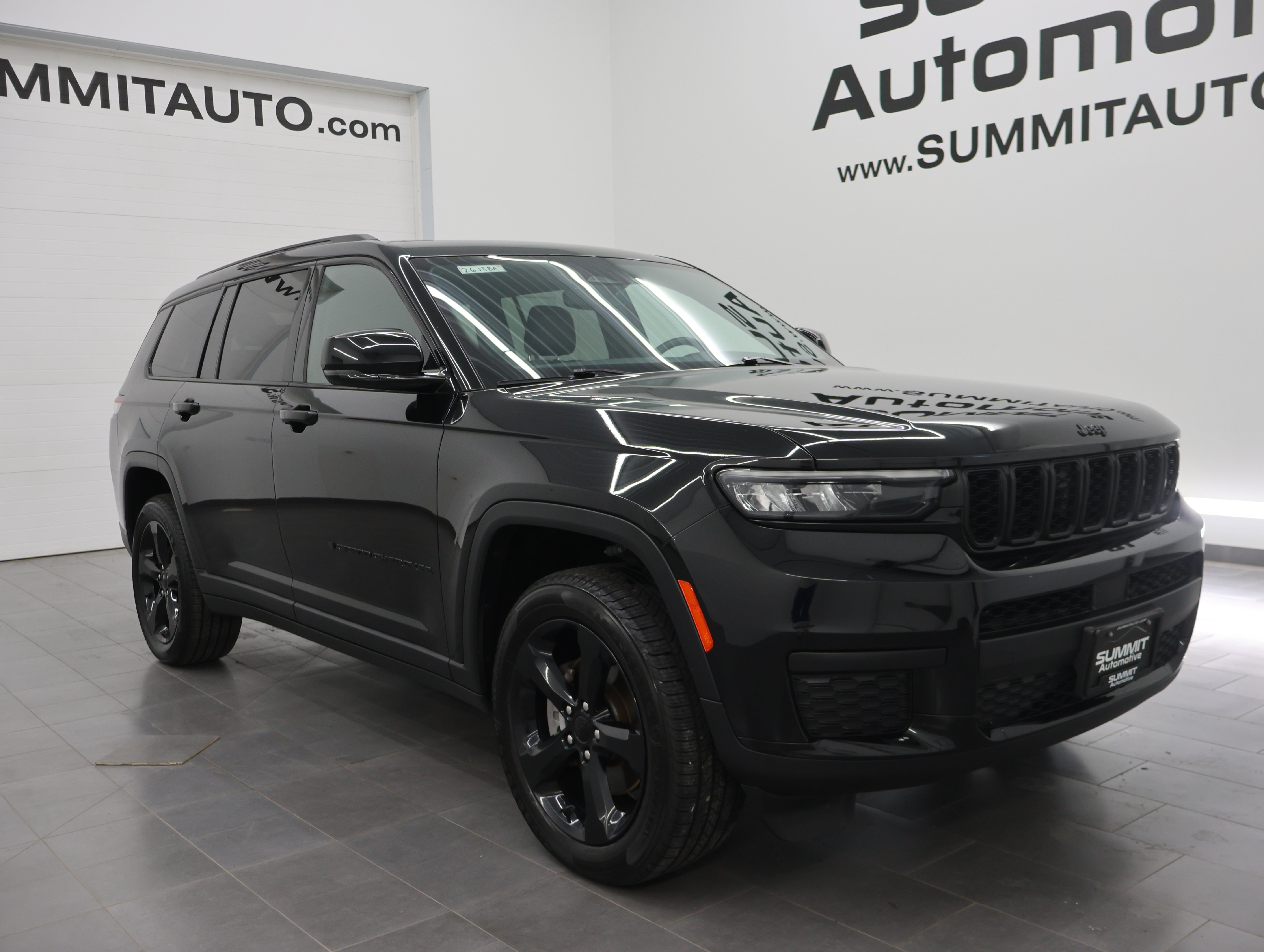 Used 2023 Diamond Black Crystal Pearlcoat Jeep 4x4 Altitude: ALTITUDE-4WD-MOON-HEATED SEATS-NEW TIRES-BACKUP CAM-1 OWNER image 2