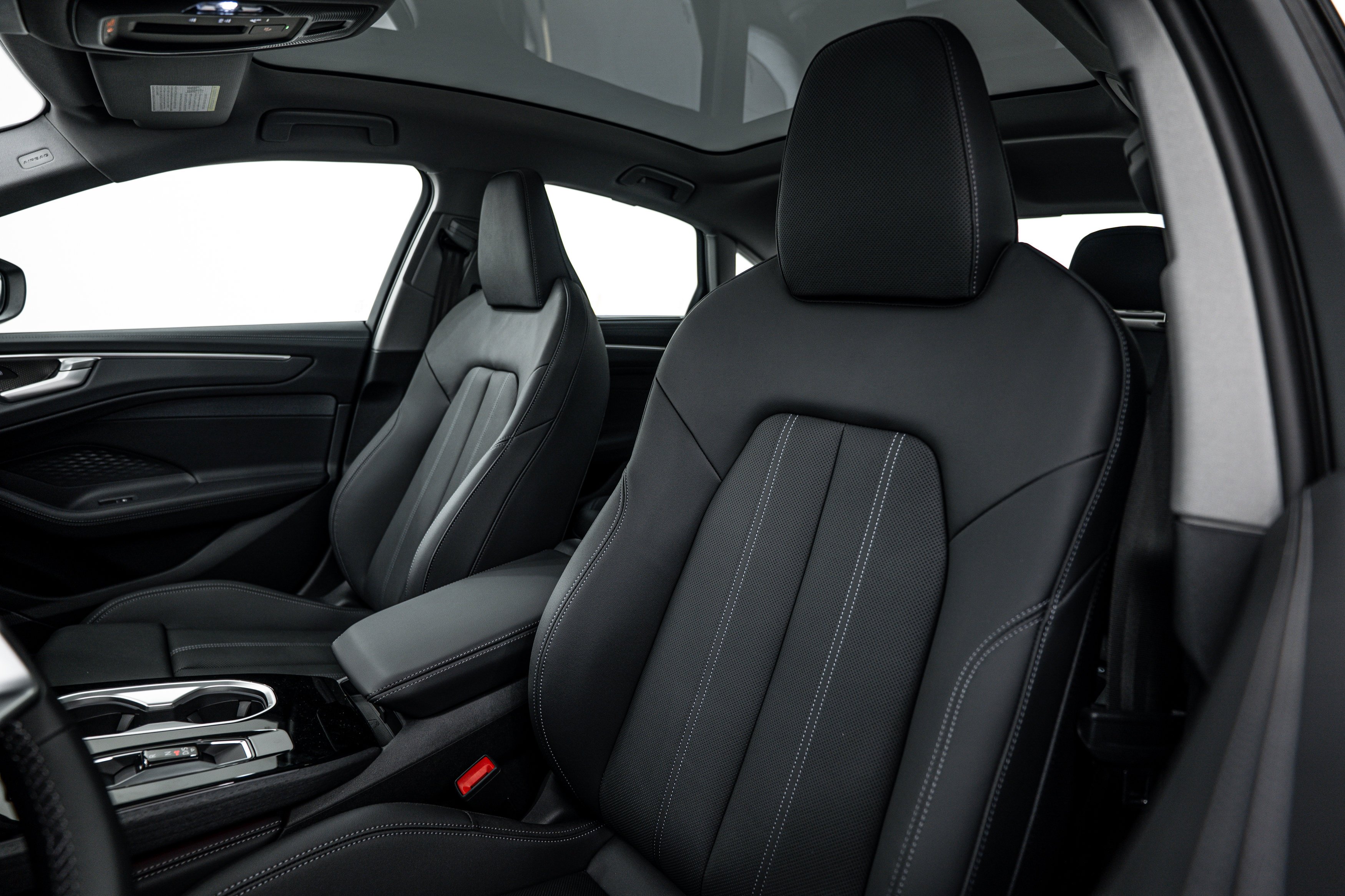 New 2026 Glacier White Audi Premium Plus image 17