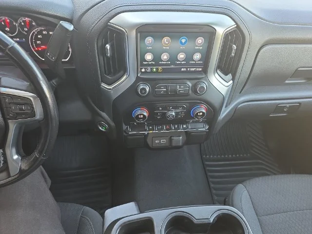 Used 2022 White Chevrolet RST image 20