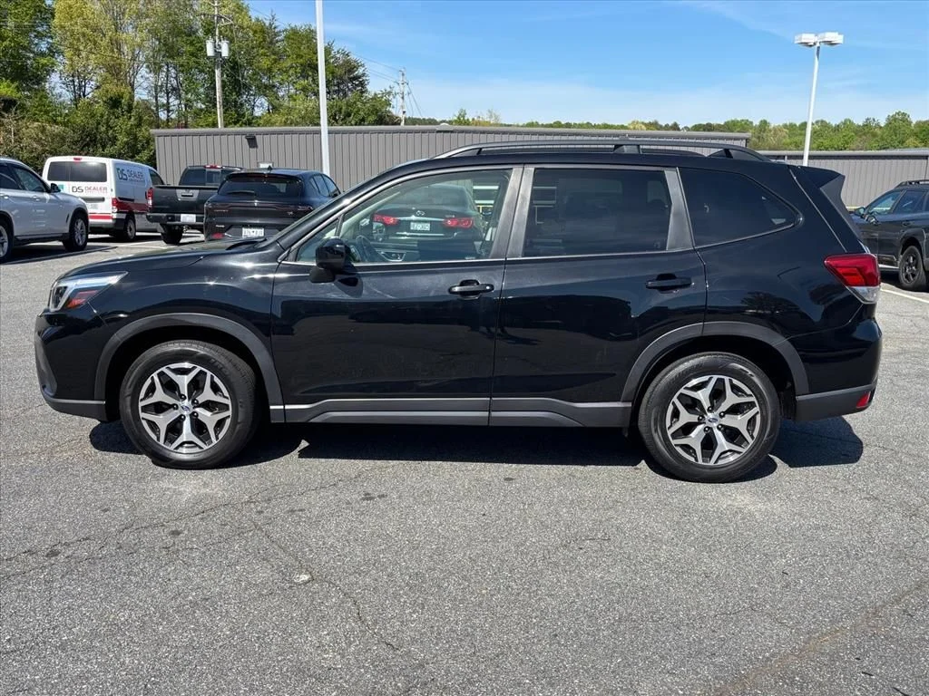 Used 2021 Black Subaru Premium image 23