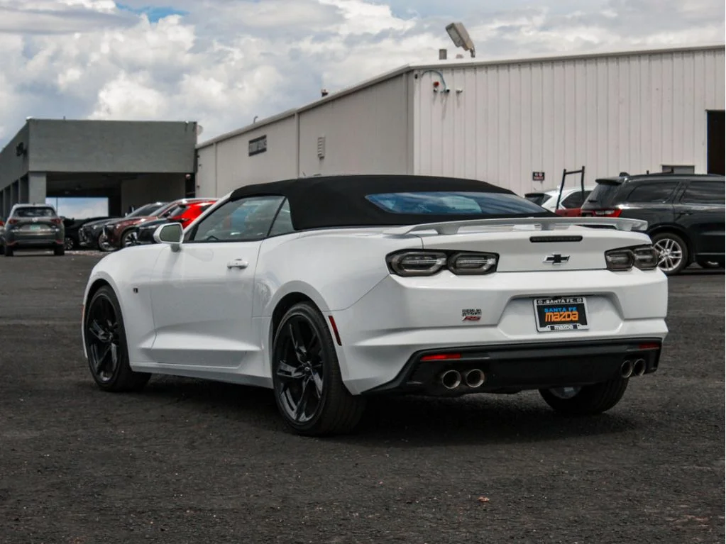 Used 2024 Summit White Chevrolet 2LT image 7