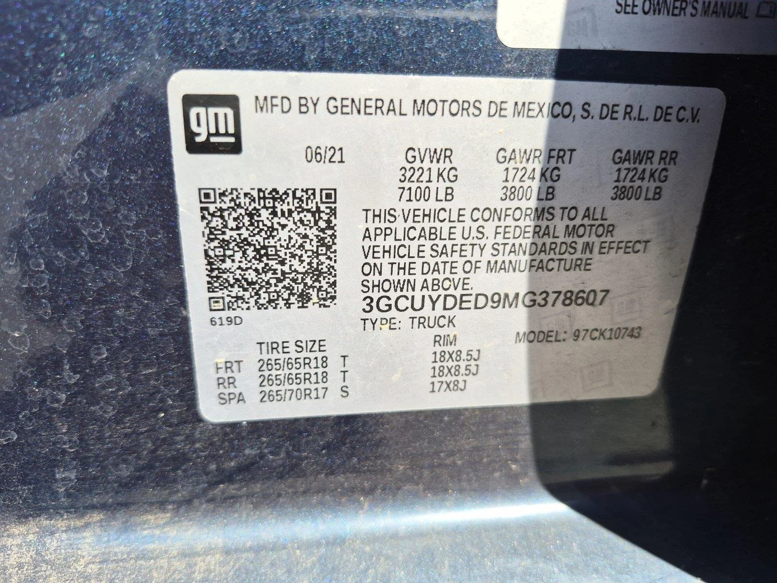 Used 2021 Northsky Blue Metallic Chevrolet LT image 39
