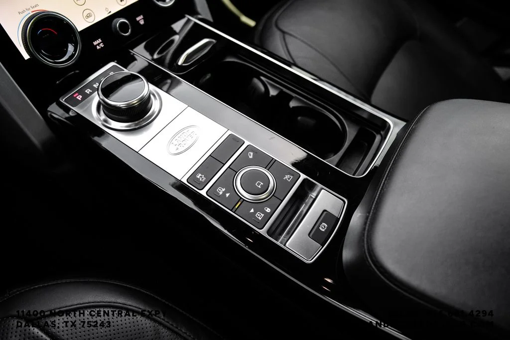 Used 2021 Fuji White Land Rover Westminster image 25