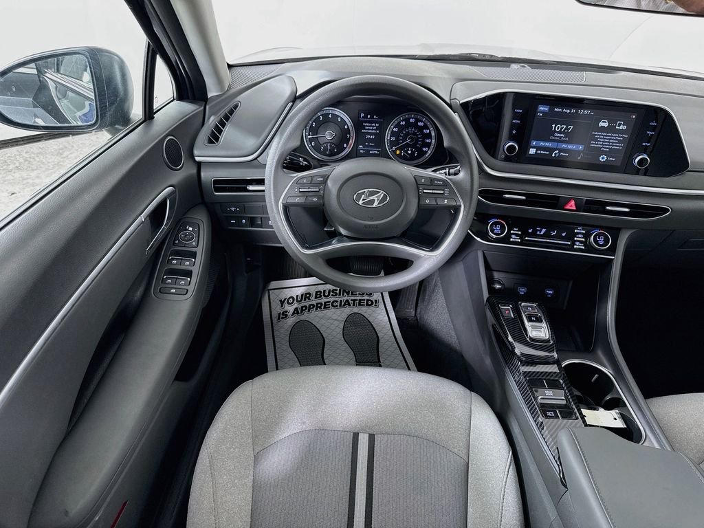 Used 2020 Portofino Gray Hyundai SEL image 22