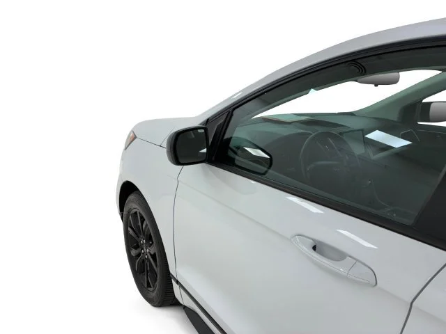 Certified Used 2022 White Ford SE image 10