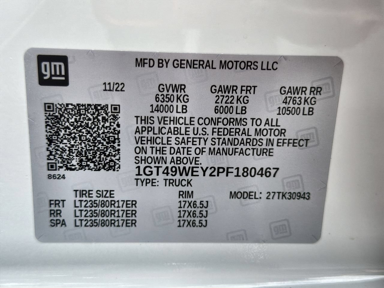 Used 2023 SUMMIT WHITE GMC Denali image 29