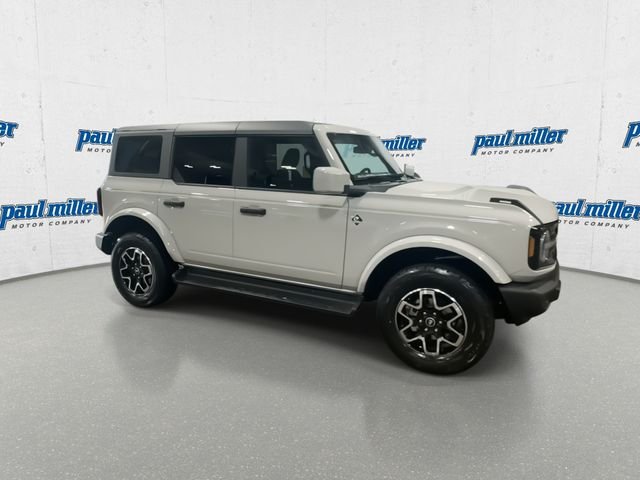 New 2026 Avalanche Gray Ford Outer Banks® image 3