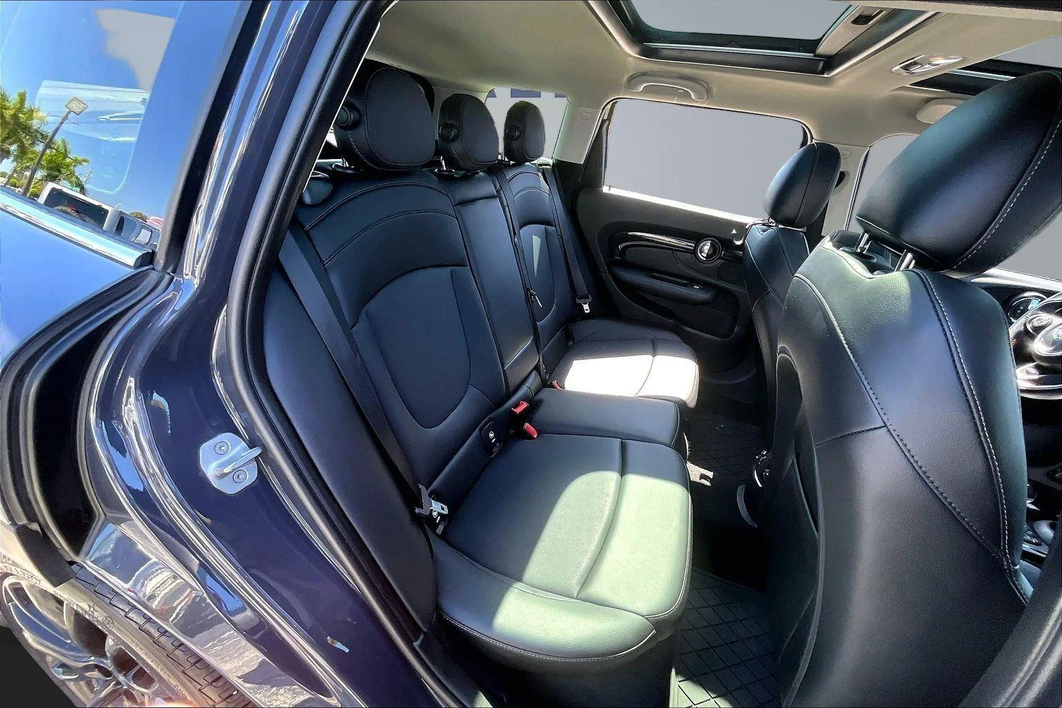 Used 2019 Thunder Gray Metallic MINI Cooper S image 25
