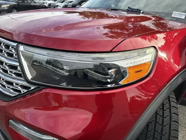 Used 2020 Red Ford Limited image 34