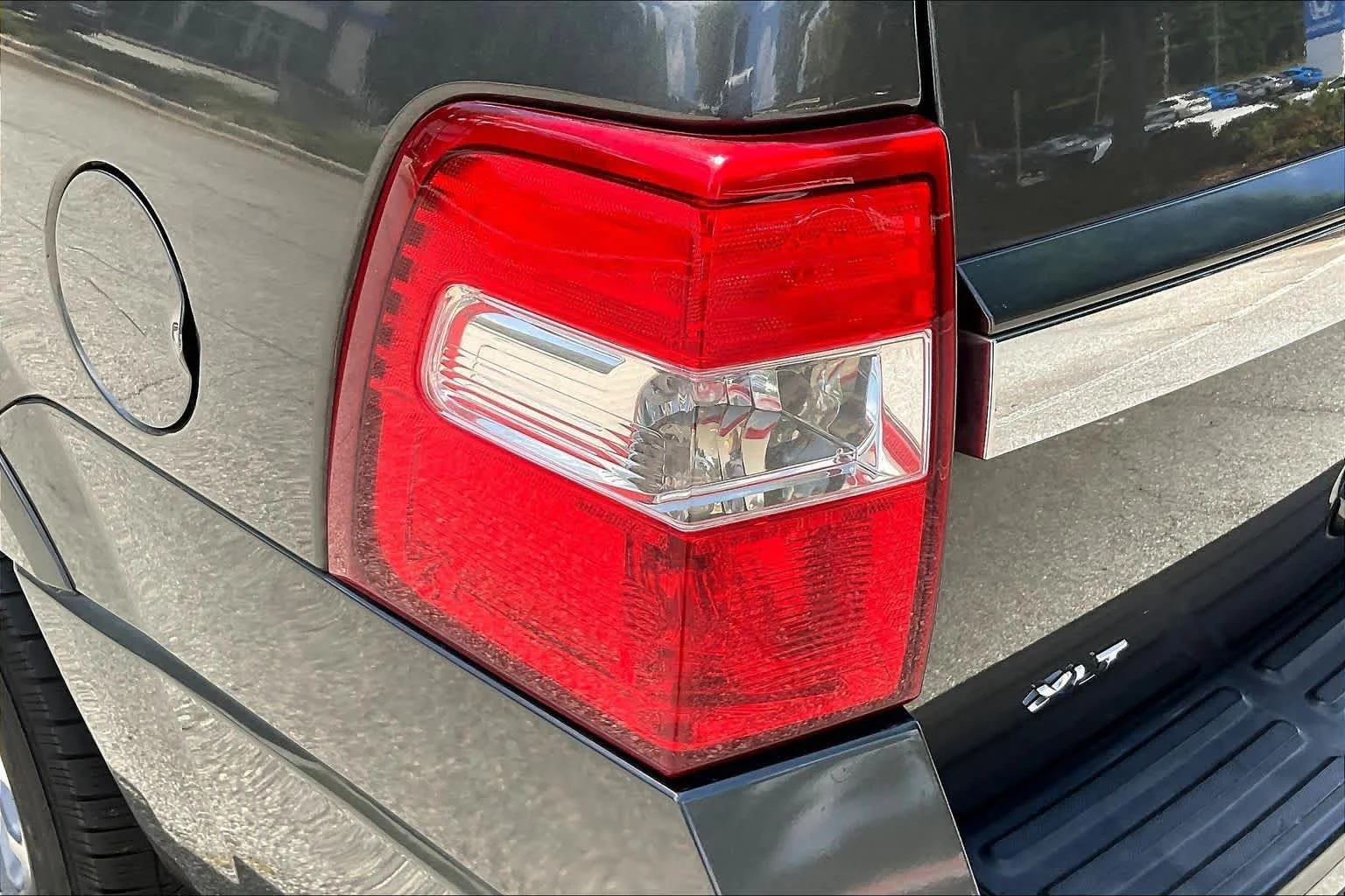 Used 2017 Magnetic Ford XLT image 29