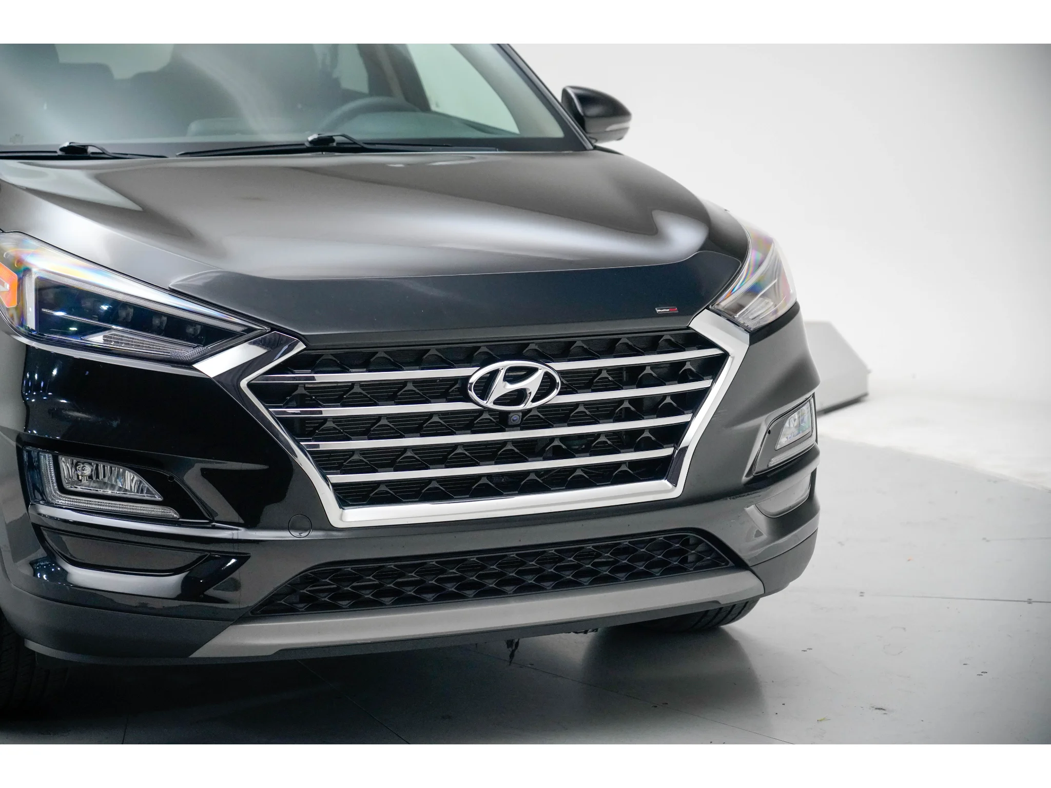 Used 2021 Black Noir Pearl Hyundai Limited image 21