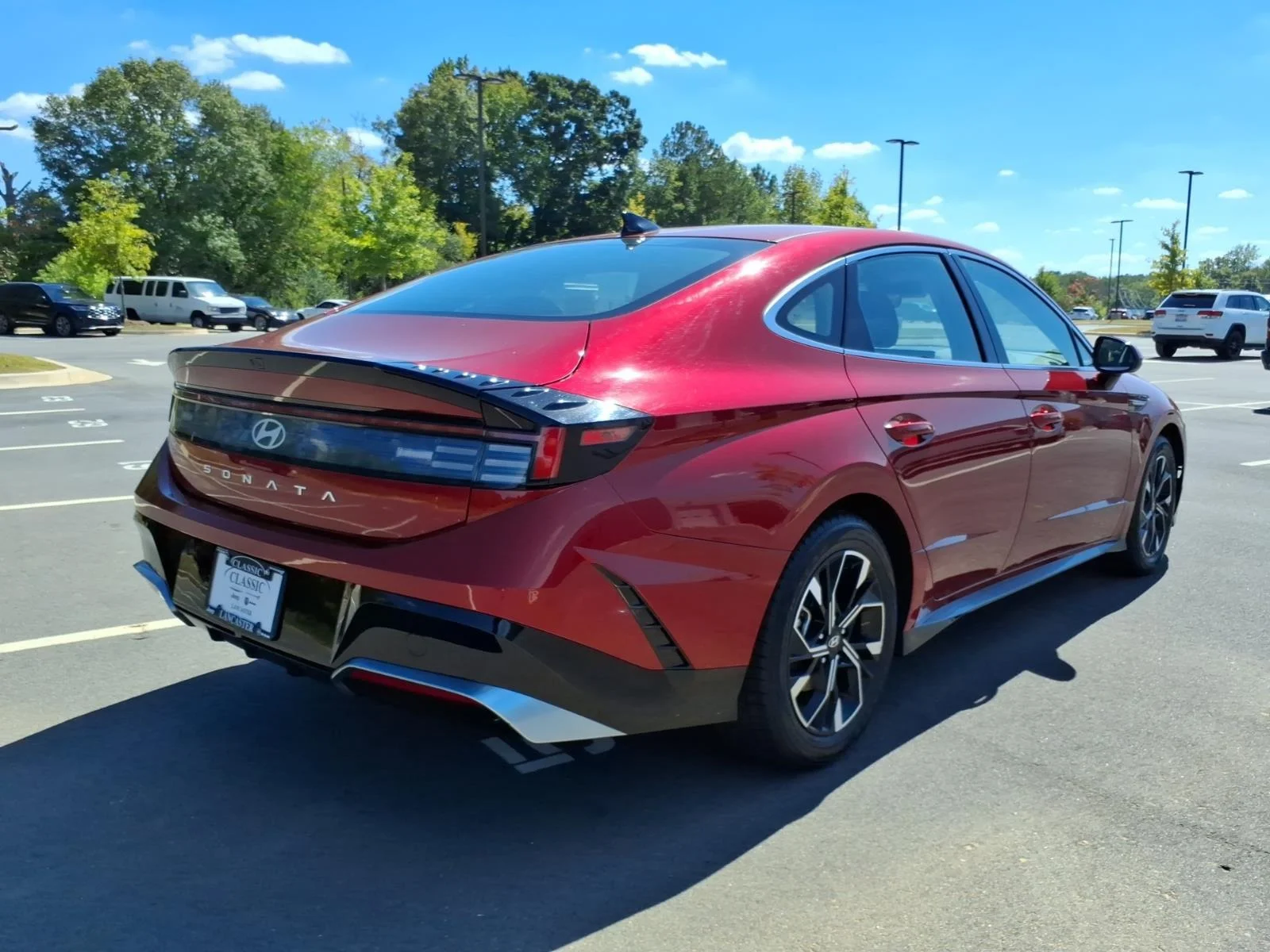 Used 2025 Ultimate red Hyundai SEL image 2