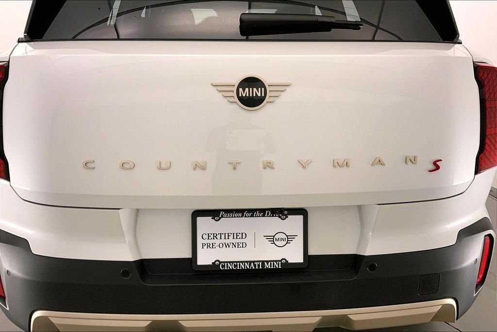 Certified Used 2025 Nanuq White Metallic MINI Iconic image 29