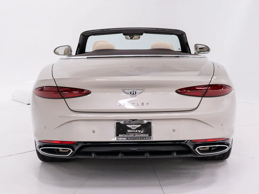 Certified Used 2026 White Sand - by Mulliner Bentley Azure image 4