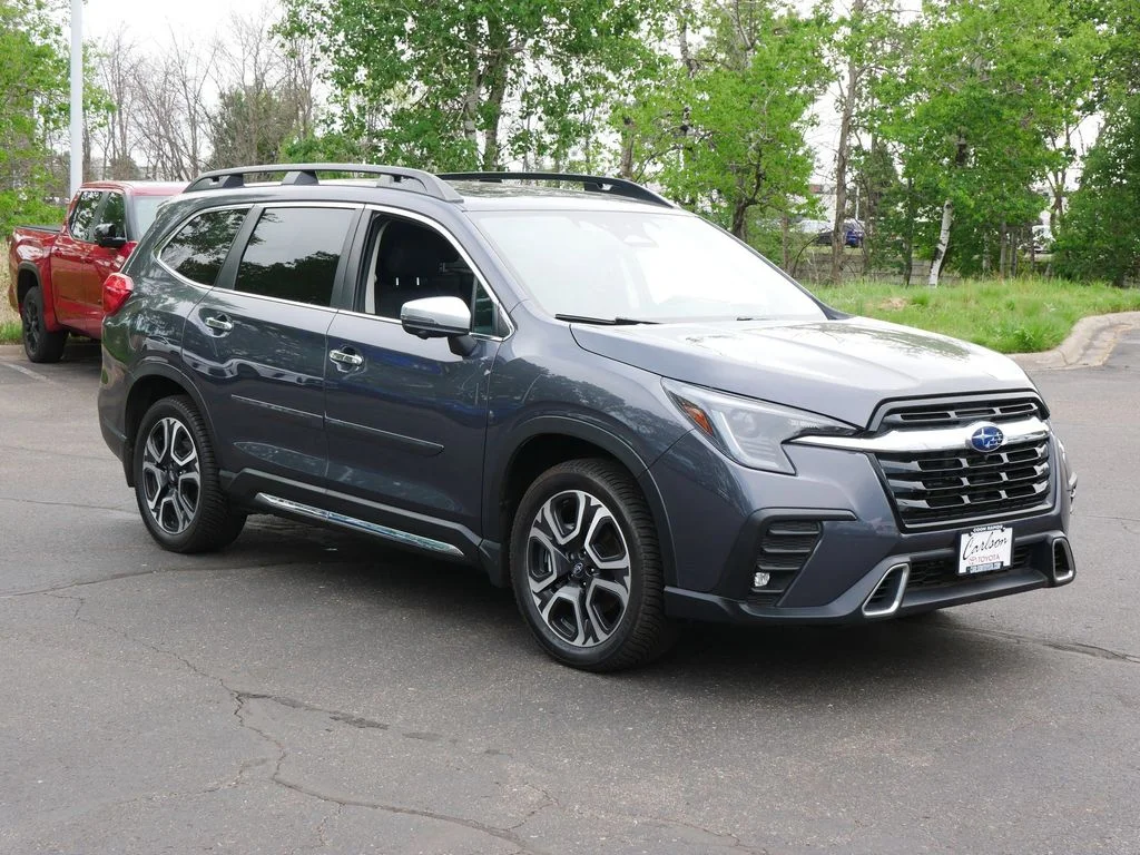 Used 2023 Subaru Ascent Touring with VIN 4S4WMAWD9P3436820 for sale in Minneapolis, Minnesota