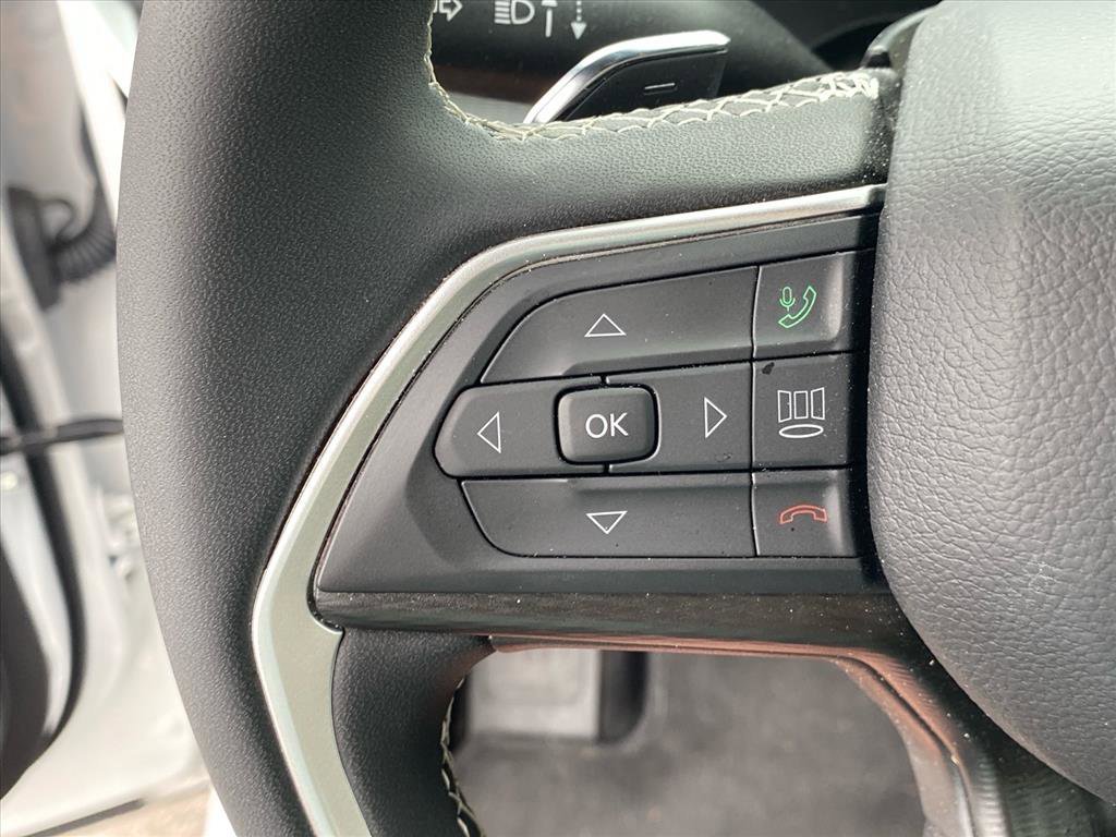 Used 2025 Bright White Clearcoat Jeep Laredo image 16