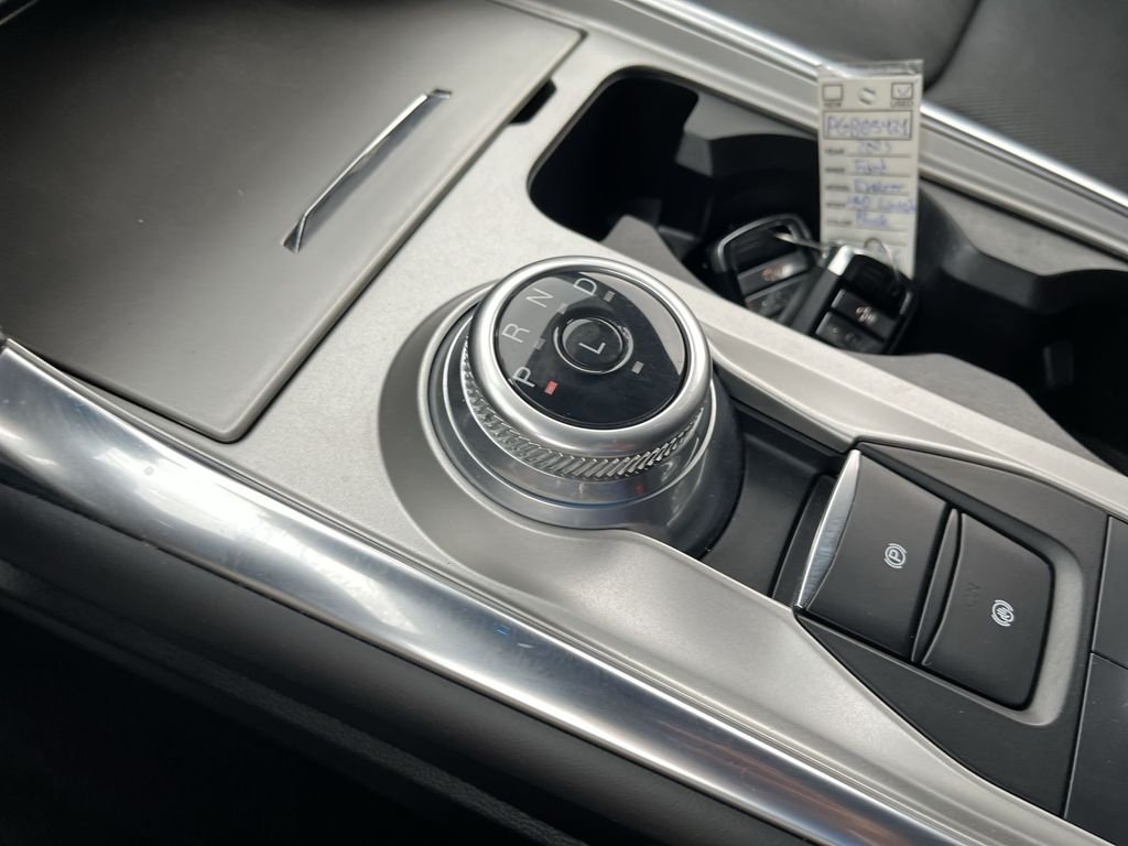 Used 2023 Black Ford Limited image 20