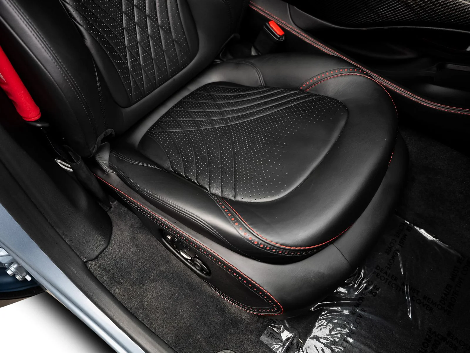 Used 2021 Blue Aston Martin Base image 35