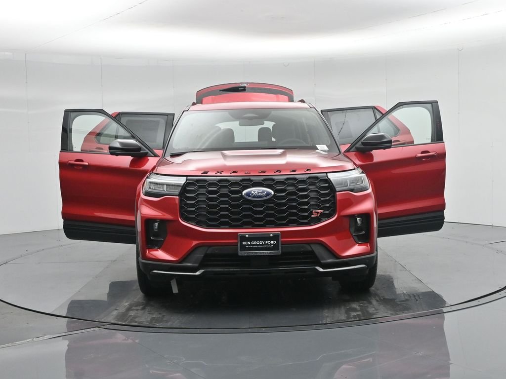 New 2026 Rapid Red Metallic Tinted Clearcoat Ford ST image 37